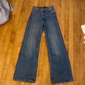 Wide leg dark denim jeans